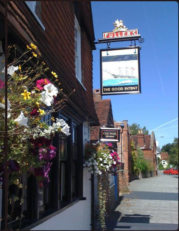 The Good Intent Hotel Petersfield Bagian luar foto